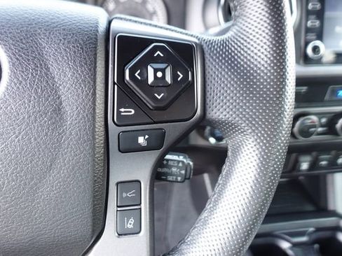 Certified 2023 Toyota Tacoma TRD Off-Road image 22