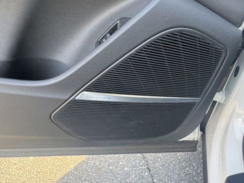 Used 2025 Audi Q7 3.0T Premium Plus image 27