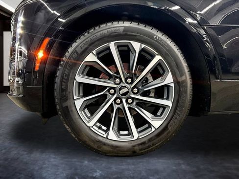 Certified 2024 Cadillac Lyriq Sport AWD/4WD image 34