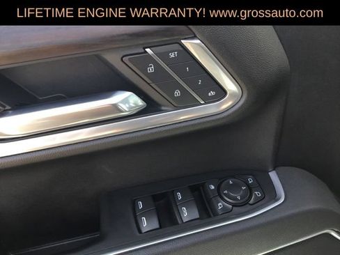Used 2026 GMC Sierra 1500 SLT AWD/4WD image 13