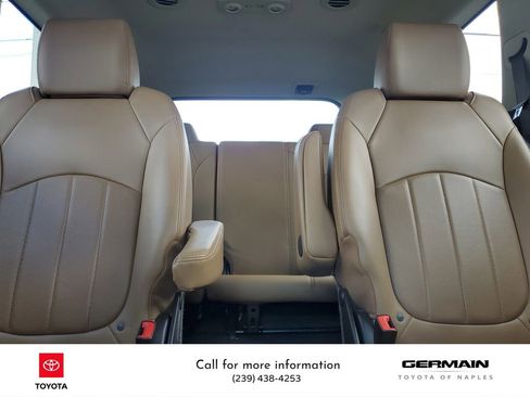 Used 2017 Buick Enclave Premium w/ Experience Buick Package image 31