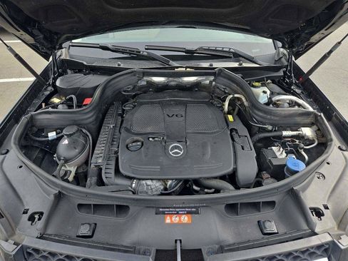Used 2015 Mercedes-Benz GLK 350 2WD image 24
