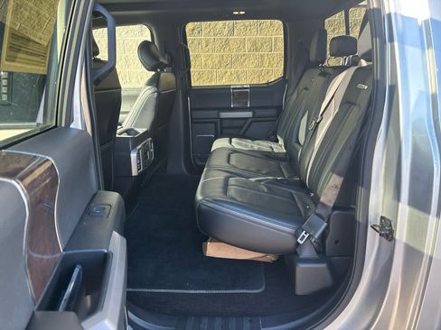 Used 2016 Ford F150 Platinum w/ Equipment Group 701A Luxury image 26