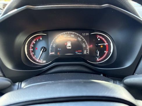 Used 2023 Toyota RAV4 LE image 32