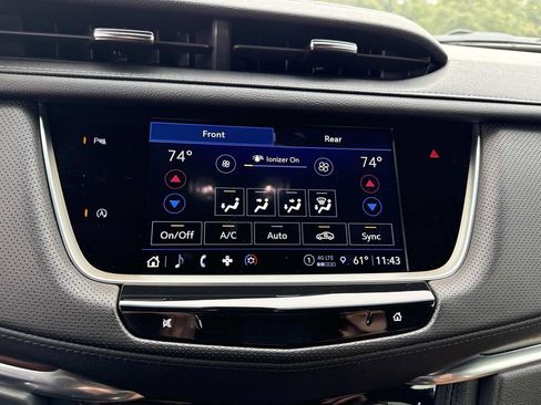 Certified 2022 Cadillac XT5 Premium Luxury image 22