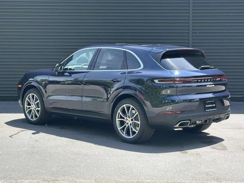New 2026 Porsche Cayenne AWD/4WD image 3