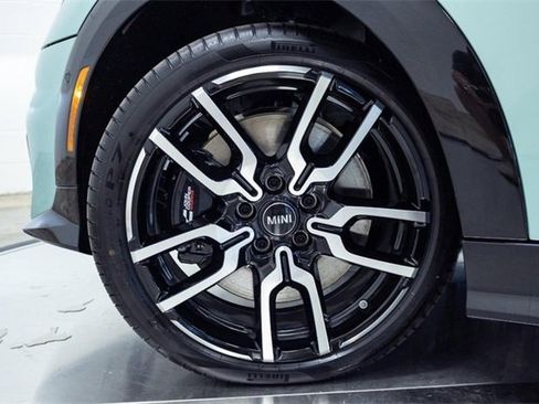 New 2026 MINI Cooper S image 17