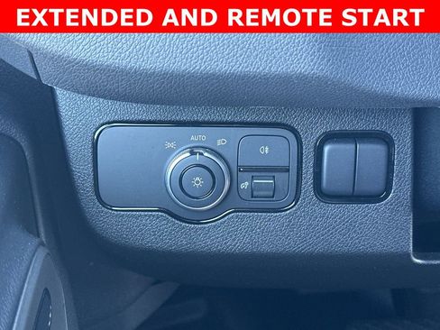 Used 2025 Mercedes-Benz Sprinter 3500 image 30