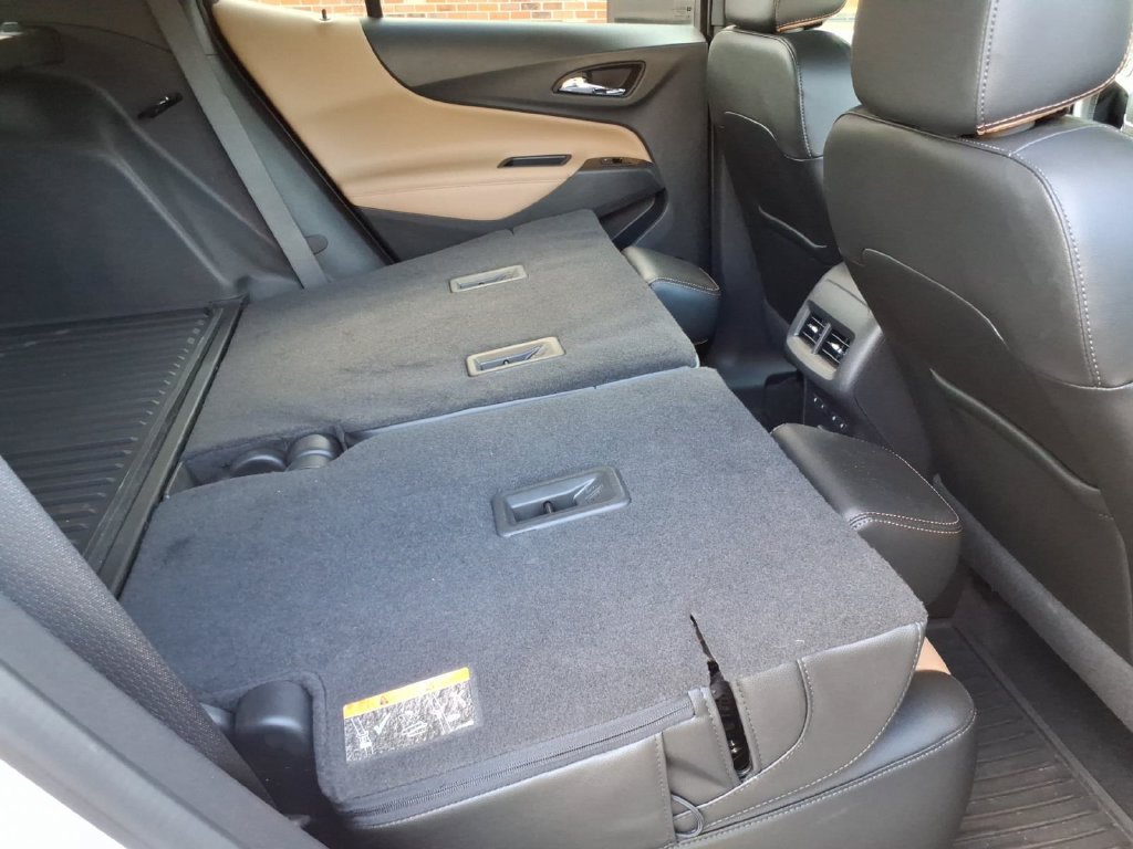 Used 2024 Chevrolet Equinox Premier AWD/4WD image 22