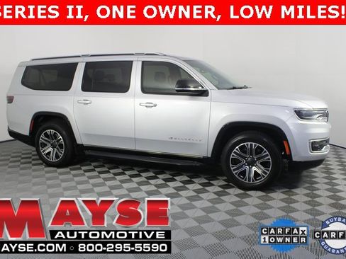 Used 2023 Jeep Wagoneer L Series II image 1