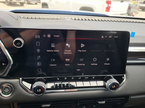 New 2025 GMC Canyon Elevation w/ Convenience Package image 7