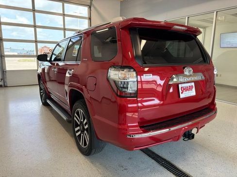 Used 2024 Toyota 4Runner Limited AWD/4WD image 7