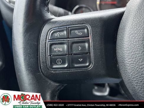 Used 2017 Jeep Wrangler Unlimited Sahara w/ Connectivity Group image 21