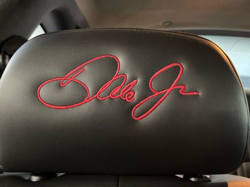 Used 2004 Chevrolet Monte Carlo SS w/ Dale Earnhardt Jr. Package image 42