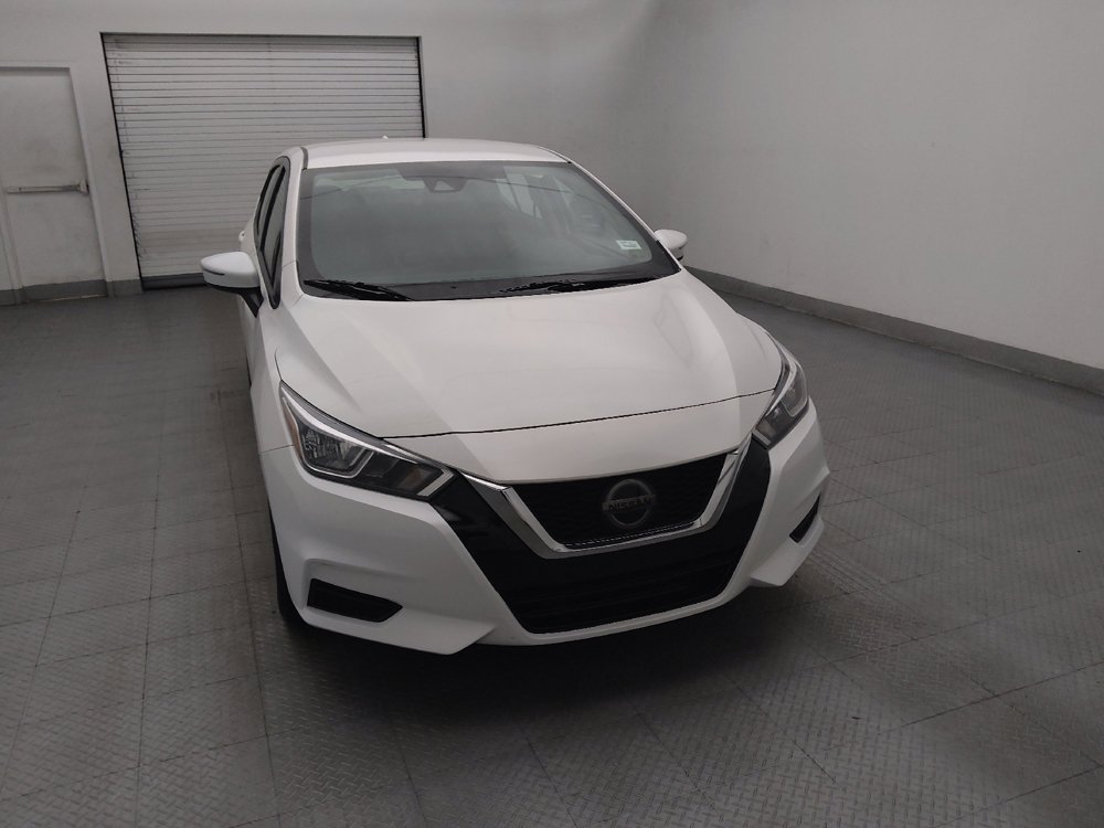 Used 2021 Nissan Versa SV FWD image 14