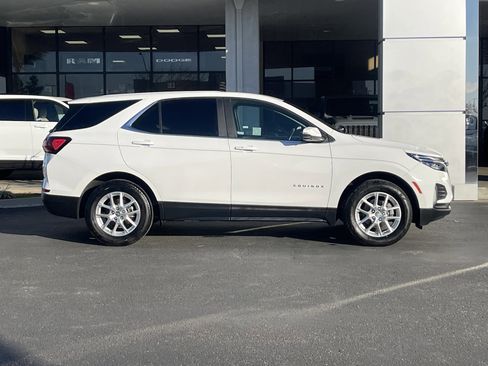 Used 2024 Chevrolet Equinox LT image 9