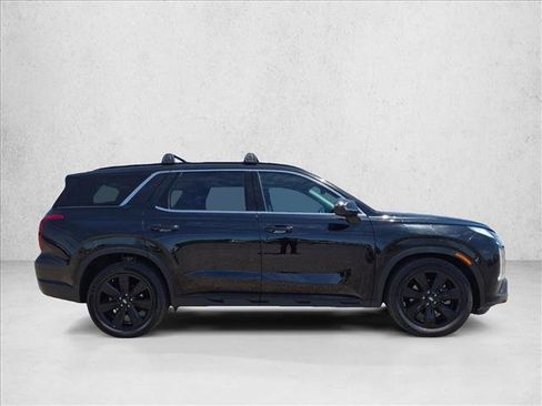Used 2023 Hyundai Palisade XRT FWD image 4