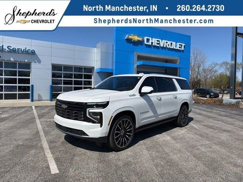 Used 2025 Chevrolet Suburban High Country AWD/4WD image 1