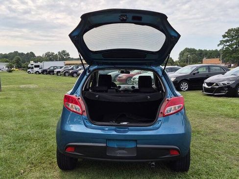 Used 2012 MAZDA MAZDA2 Sport FWD image 26