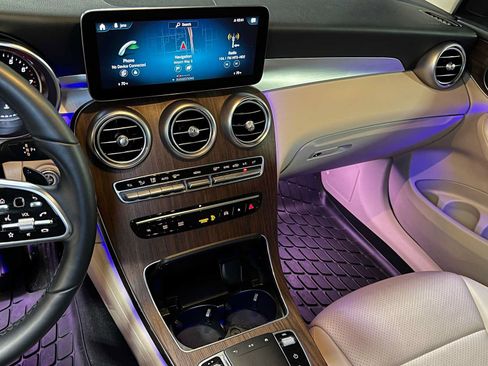 Certified 2022 Mercedes-Benz GLC 300 4MATIC image 36