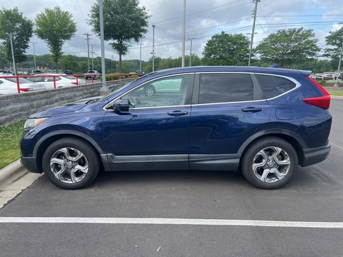 Used 2017 Honda CR-V EX-L image 9