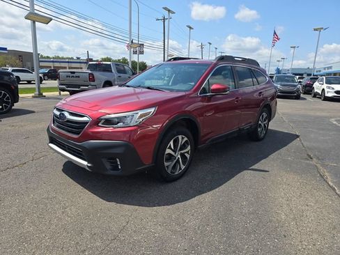 Used 2021 Subaru Outback Limited AWD/4WD image 4