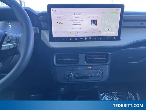 Certified 2025 Ford Maverick Lariat w/ 4K Tow Package image 32