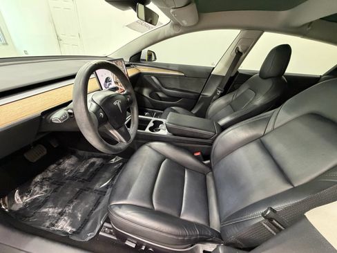 Used 2021 Tesla Model 3 Standard Range Plus RWD image 14