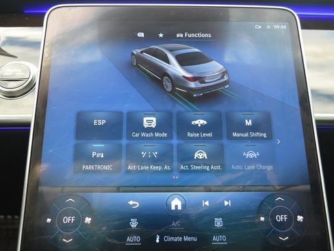 Used 2025 Mercedes-Benz S 580 4MATIC Sedan image 25