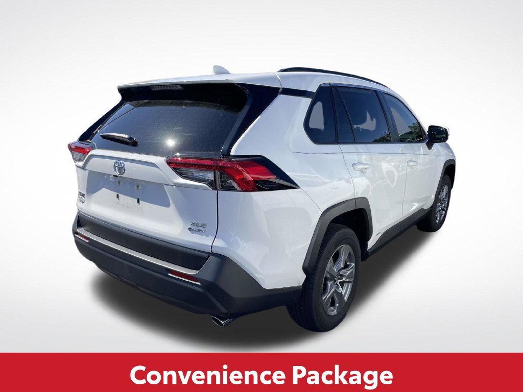 Used 2025 Toyota RAV4 XLE w/ Convenience Package AWD/4WD image 9