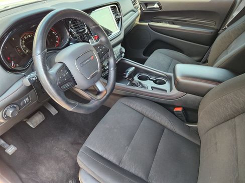 Used 2025 Dodge Durango GT AWD/4WD image 7