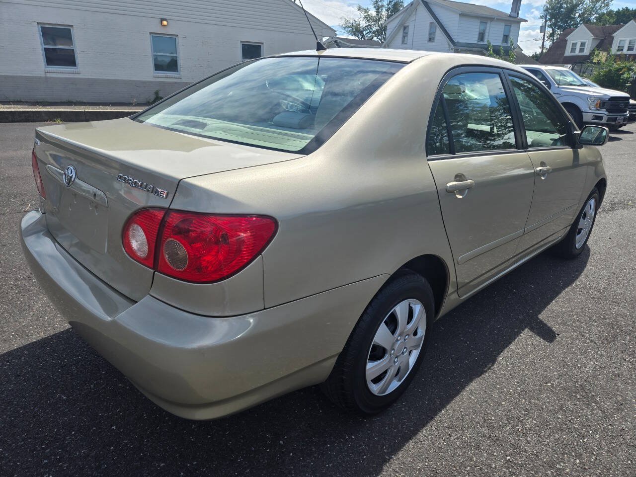 Used 2006 Toyota Corolla LE w/ Audio Value Pkg FWD image 6