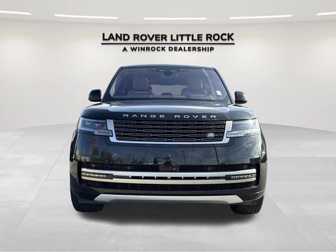 Used 2023 Land Rover Range Rover SE image 8