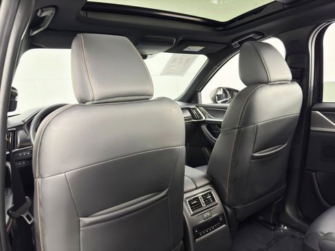 Used 2024 MAZDA CX-90 Plug-In Hybrid w/ Premium Plus image 33