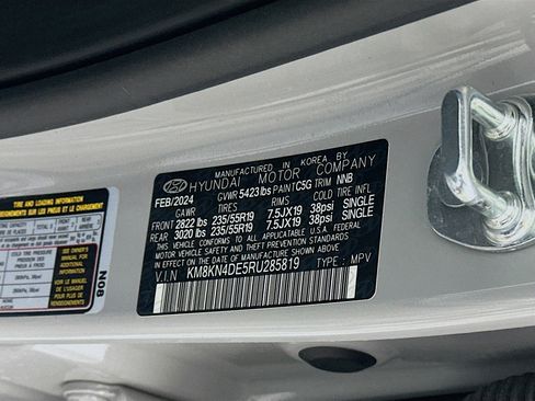 Used 2024 Hyundai Ioniq 5 SEL RWD image 12