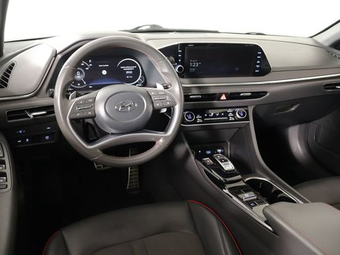 Used 2023 Hyundai Sonata SEL Plus w/ Cargo Package FWD image 2
