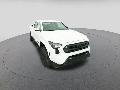New 2026 Toyota Tacoma SR5 image 32