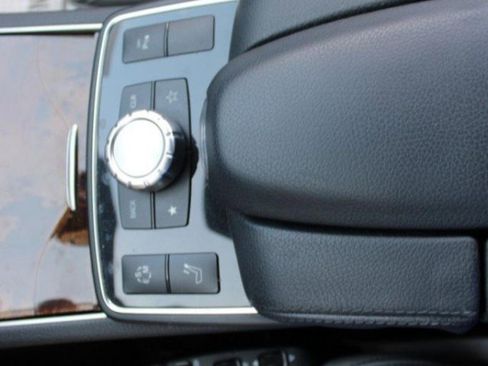 Used 2015 Mercedes-Benz E 400 Cabriolet w/ Premium 1 Package image 28