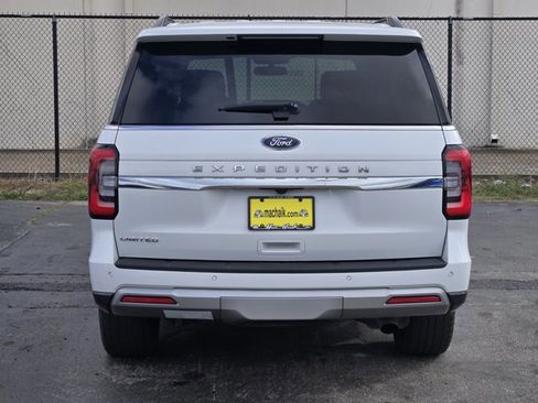 Certified 2024 Ford Expedition Limited image 6