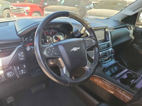 Used 2019 Chevrolet Tahoe Premier image 2
