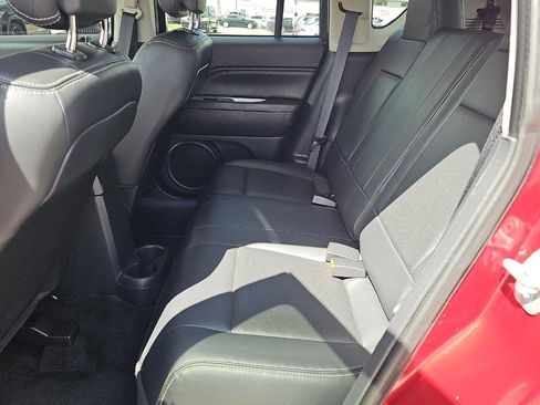 Used 2016 Jeep Compass High Altitude image 11