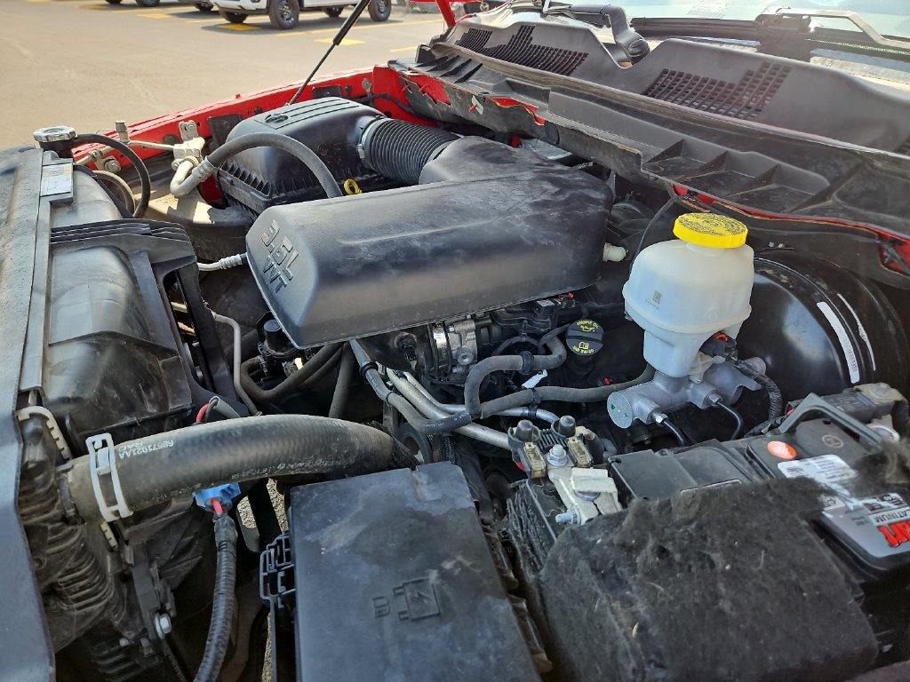 Used 2022 RAM 1500 Classic SLT RWD image 13