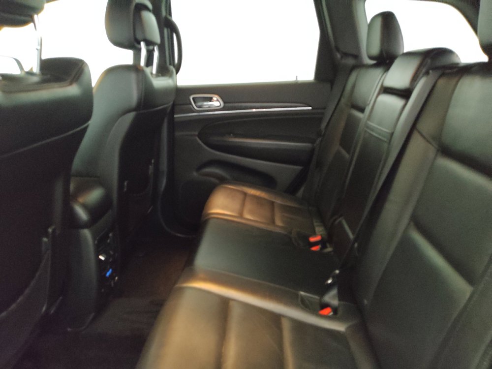 Used 2018 Jeep Grand Cherokee Limited AWD/4WD image 18