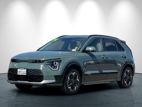 Used 2024 Kia Niro Wind FWD image 8