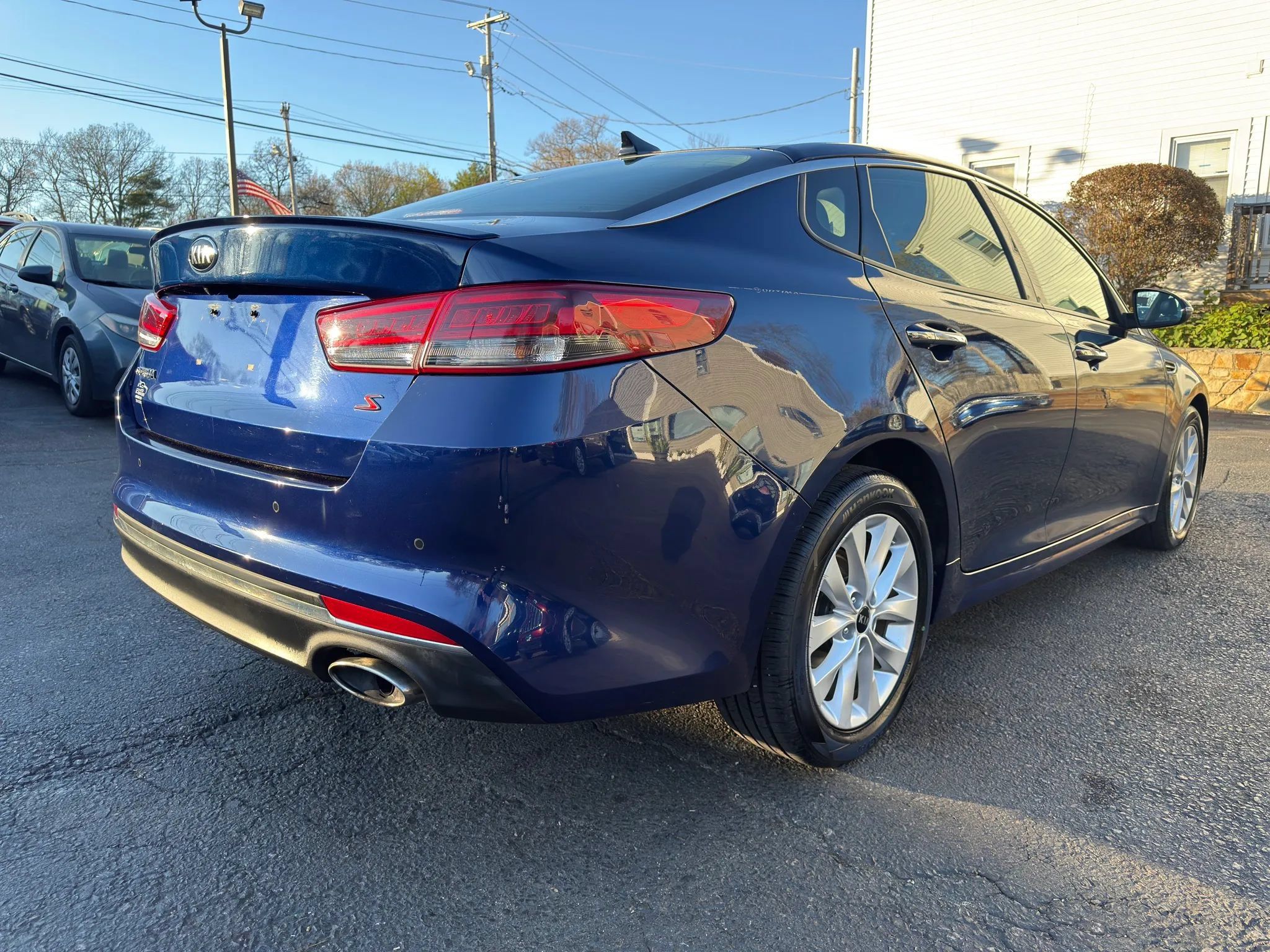 Used 2018 Kia Optima S w/ Panoramic Sunroof Package FWD image 6