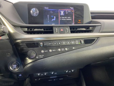 Used 2019 Lexus ES 350 image 23