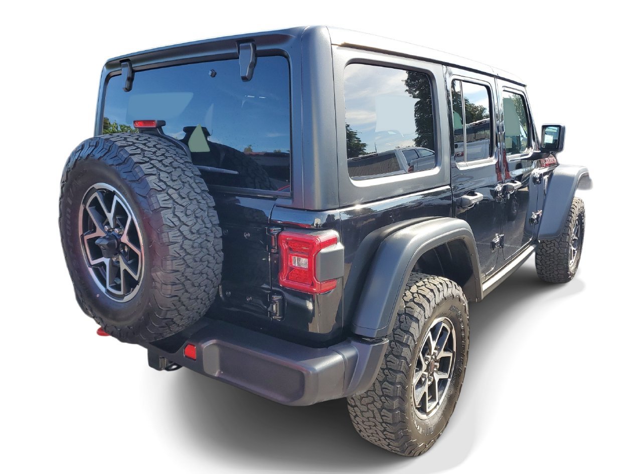 Used 2026 Jeep Wrangler Unlimited Rubicon AWD/4WD image 4