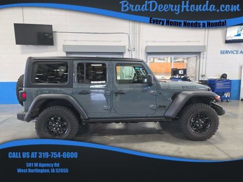 Used 2024 Jeep Wrangler Willys image 1