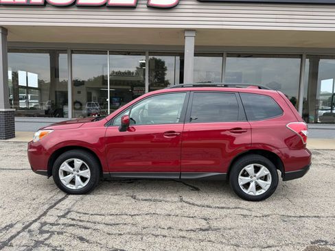 Used 2016 Subaru Forester 2.5i Premium AWD/4WD image 2