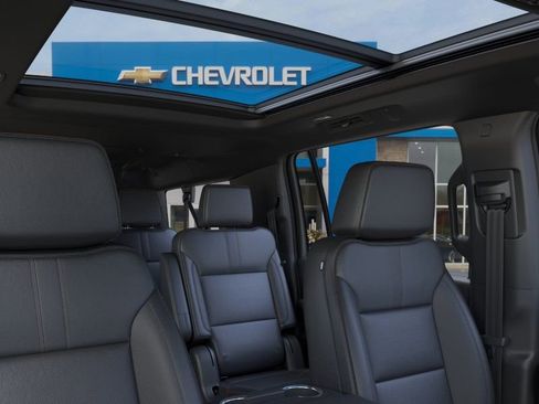 New 2026 Chevrolet Suburban RST AWD/4WD image 24